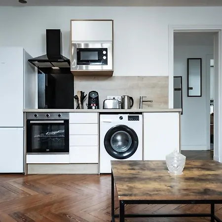 Lägenhet T2 Completely Renovated - Downtown